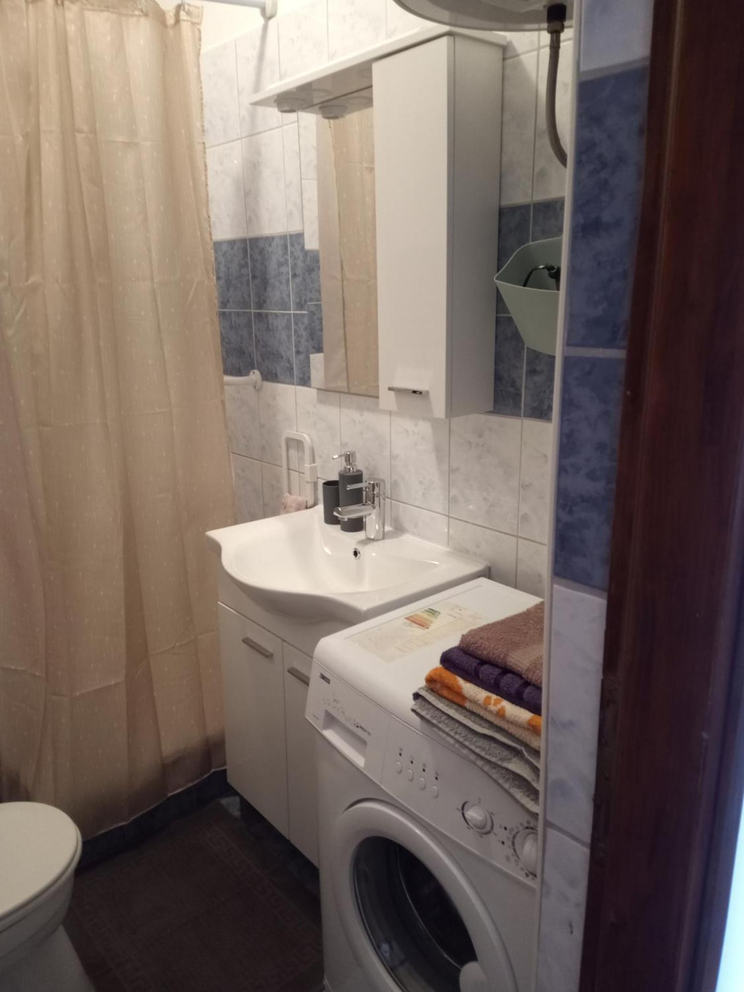 Apartmani Alma Пула Экстерьер фото