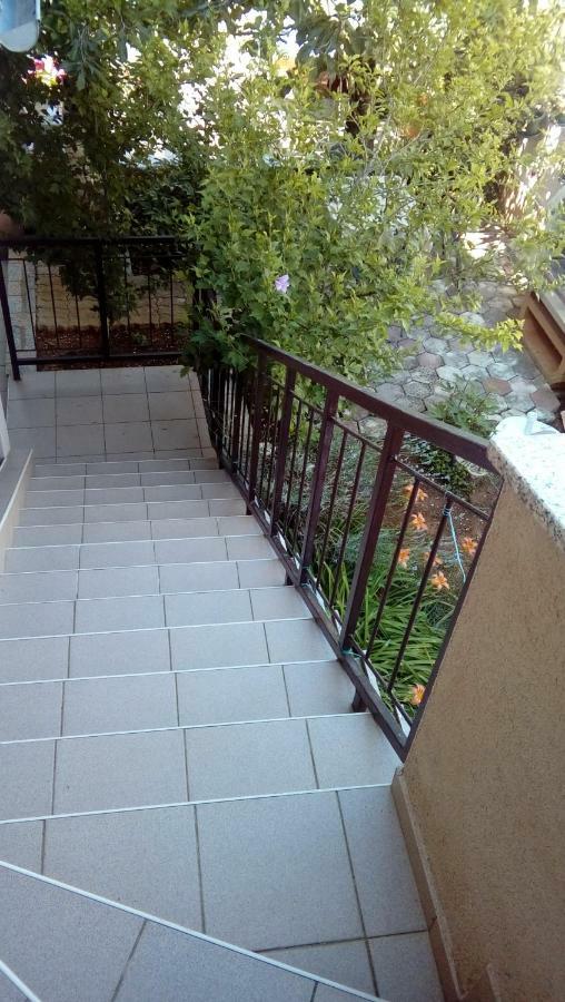 Apartmani Alma Пула Экстерьер фото